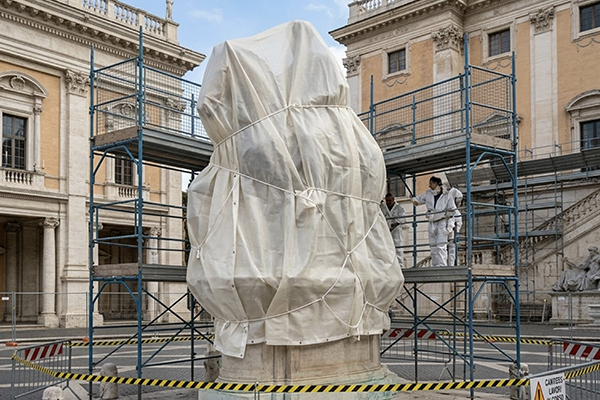 Teloni e Coperture in Polipropilene e Tessuti Tecnici